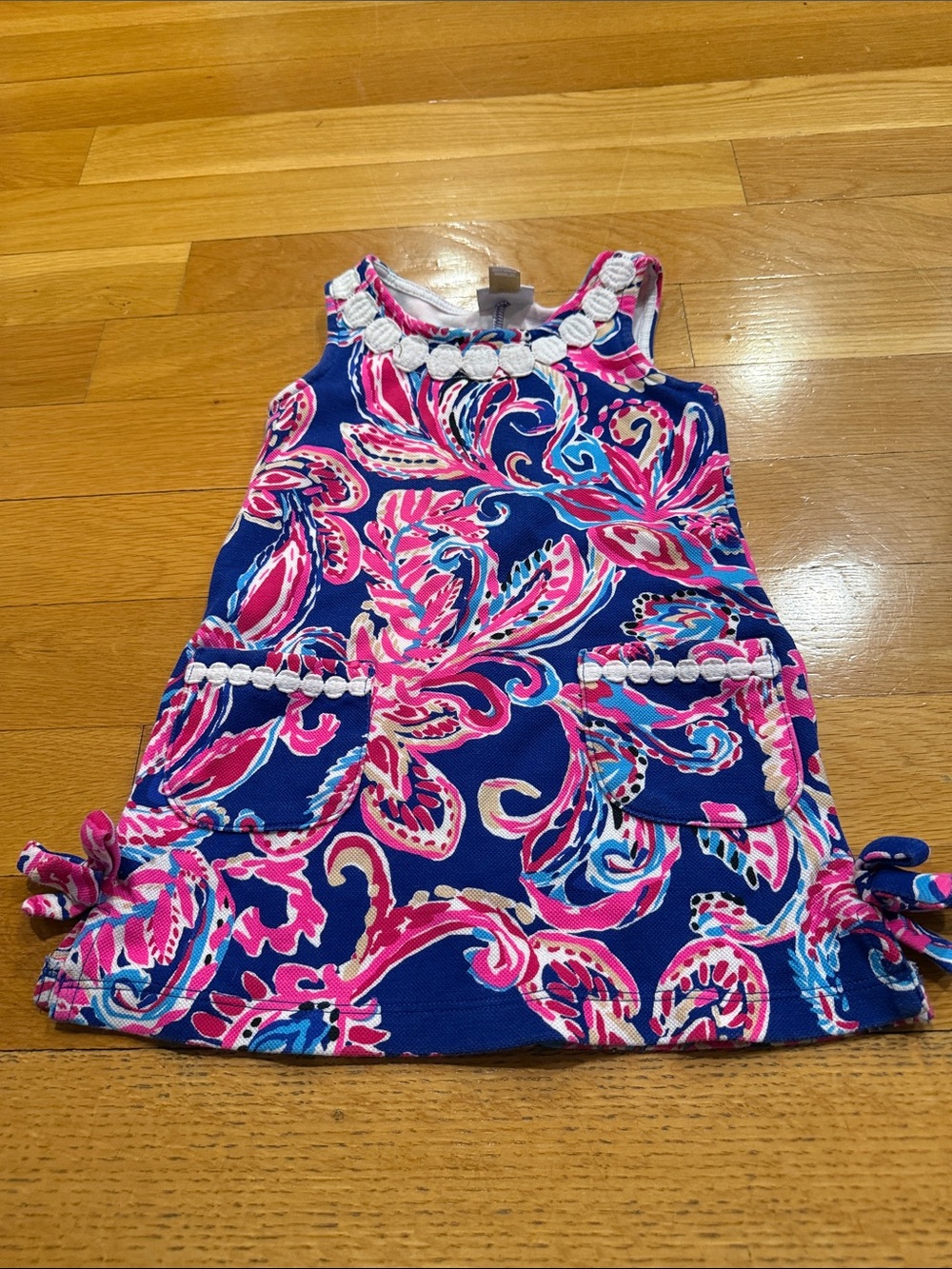 Lilly Pulitzer knit shift dress size xsmall (2-3) .